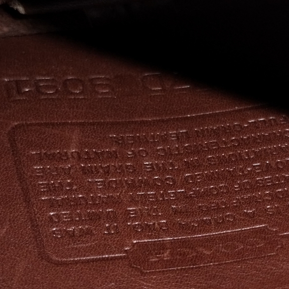 Coach purse - Picture 7 of 7